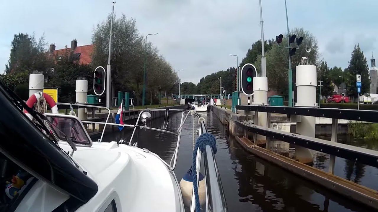 Mit dem Boot von Zwartsluis nach Woudsend