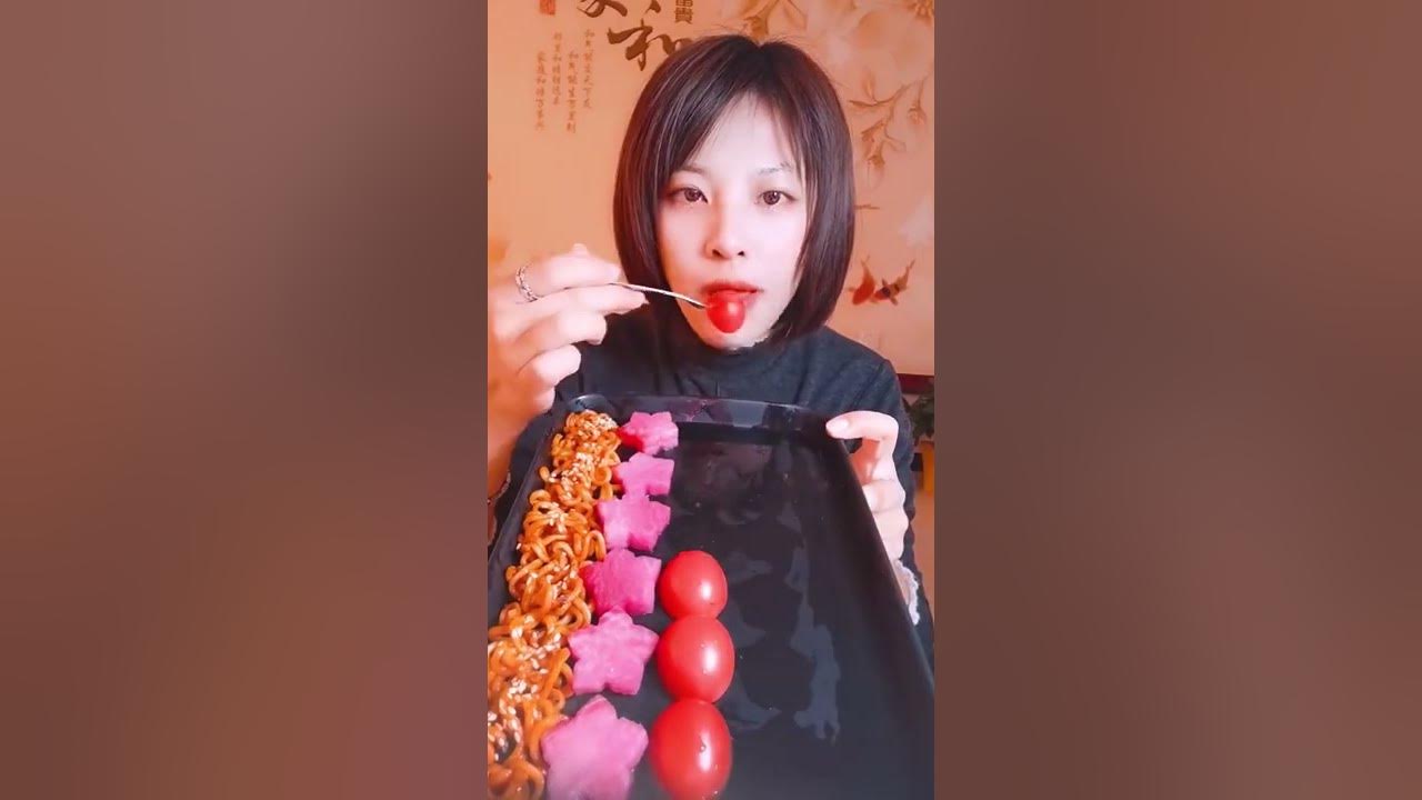 eating-spicy-food-youtube