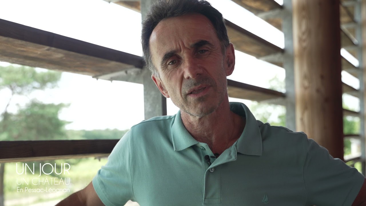 Un Jour Un Chateau En Pessac Leognan Chateau Couhins Youtube