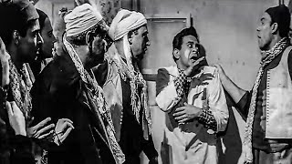 رجالة بورسعيد عرفوا مين الخاين اللي سلم الفدائيين للإنجليز.. شوف عملوا معاه ايه 😳