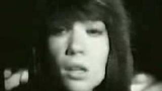 Françoise Hardy - Eurovision 1963 - L'amour s'en va chords