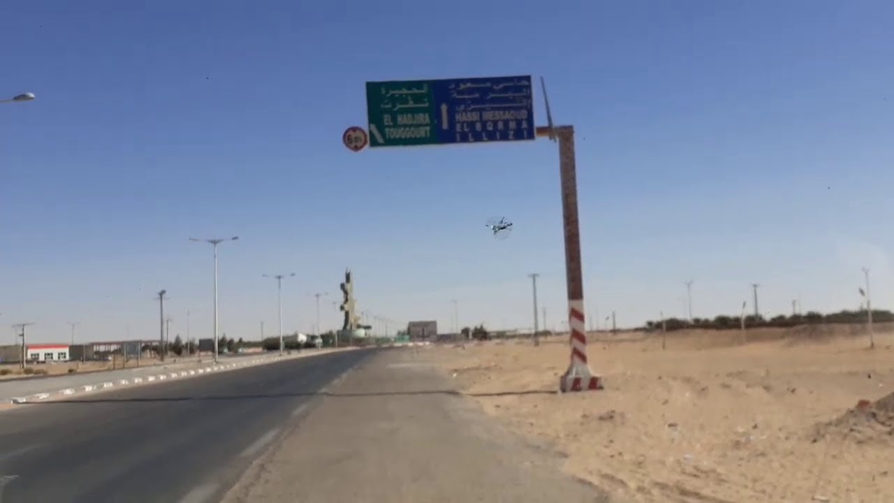 الطريق من ولاية ورقلة الى بلدية حاسي مسعود جنوب الجزائر