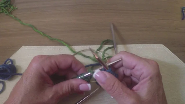 How to Start Two Socks at One Time on Two Circs Us...