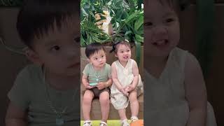 见到喜欢的人开心是藏不住的～ #一起长大一起玩耍 #人类幼崽 #萌娃 #骗你生女儿 #大眼睛宝宝