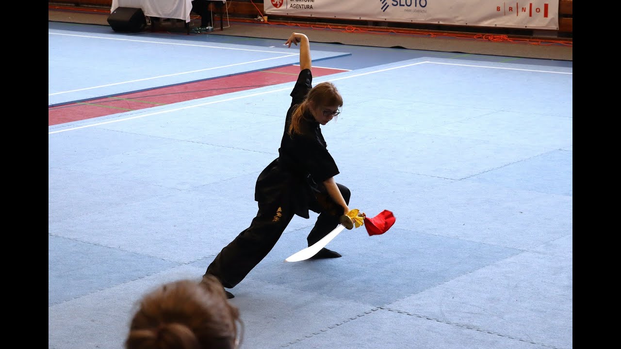 Julie Anna Werbitzká - 3. místo Taolu tradiční krátká zbraň - juniorky MČR 2025