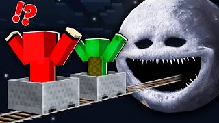 JJ and Mikey  Found LONGEST ROAD to MOON WOKE UP in Minecraft! Maizen