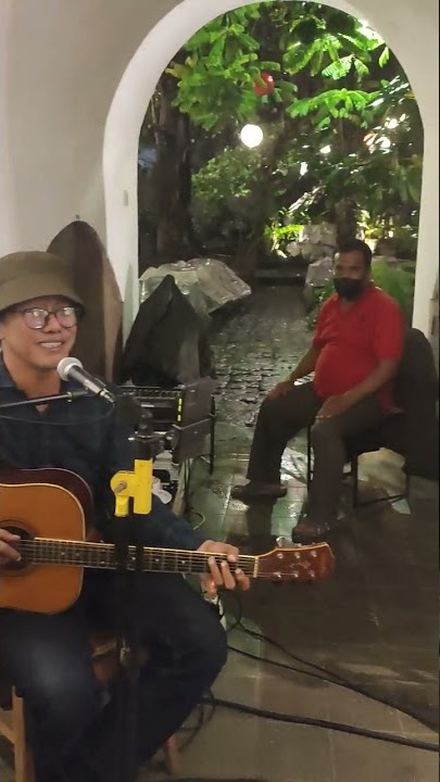 Download lagu sepanjang jalan kenangan