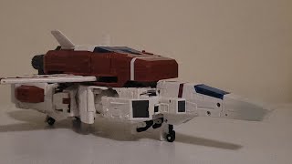 Transformers seige war for cybertron commander class jetfire