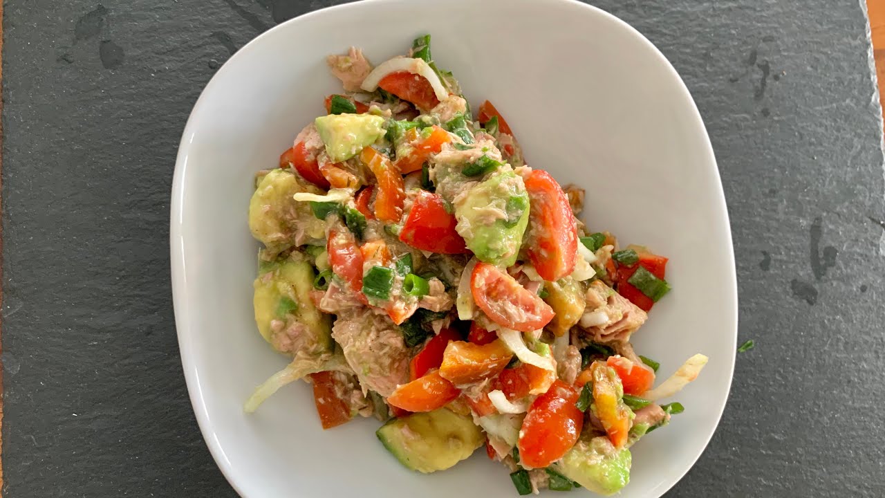 САЛАТ ИЗ ТУНЦА И АВОКАДО. YouTube