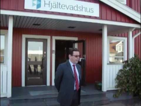 Finndomo blir Hjältevadshus i Hjältevad YouTube