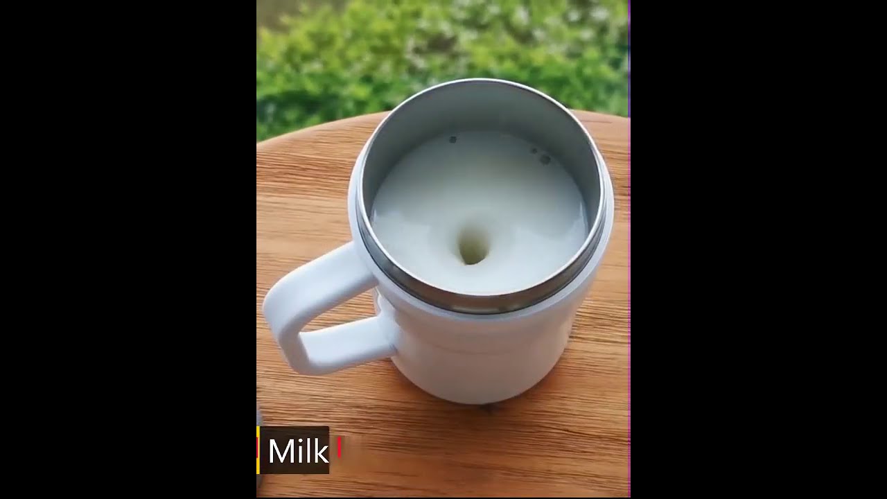 Self Stirring Mug - No more spoons 