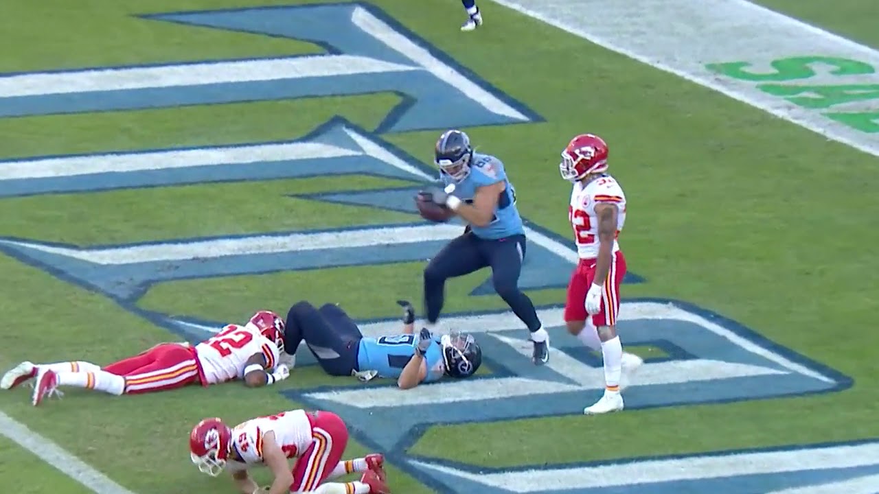 Mic'd Up: Titans Sideline in their epic upset against the Chiefs | Week 10