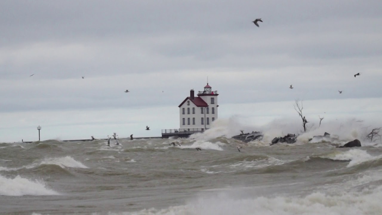 4 13 2020 30 Minutes After The Wind Storm Started Lake Erie