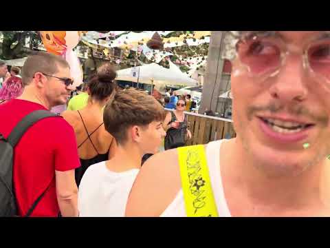 Fiesta in Gràcia (feat. beer explosion in the store)