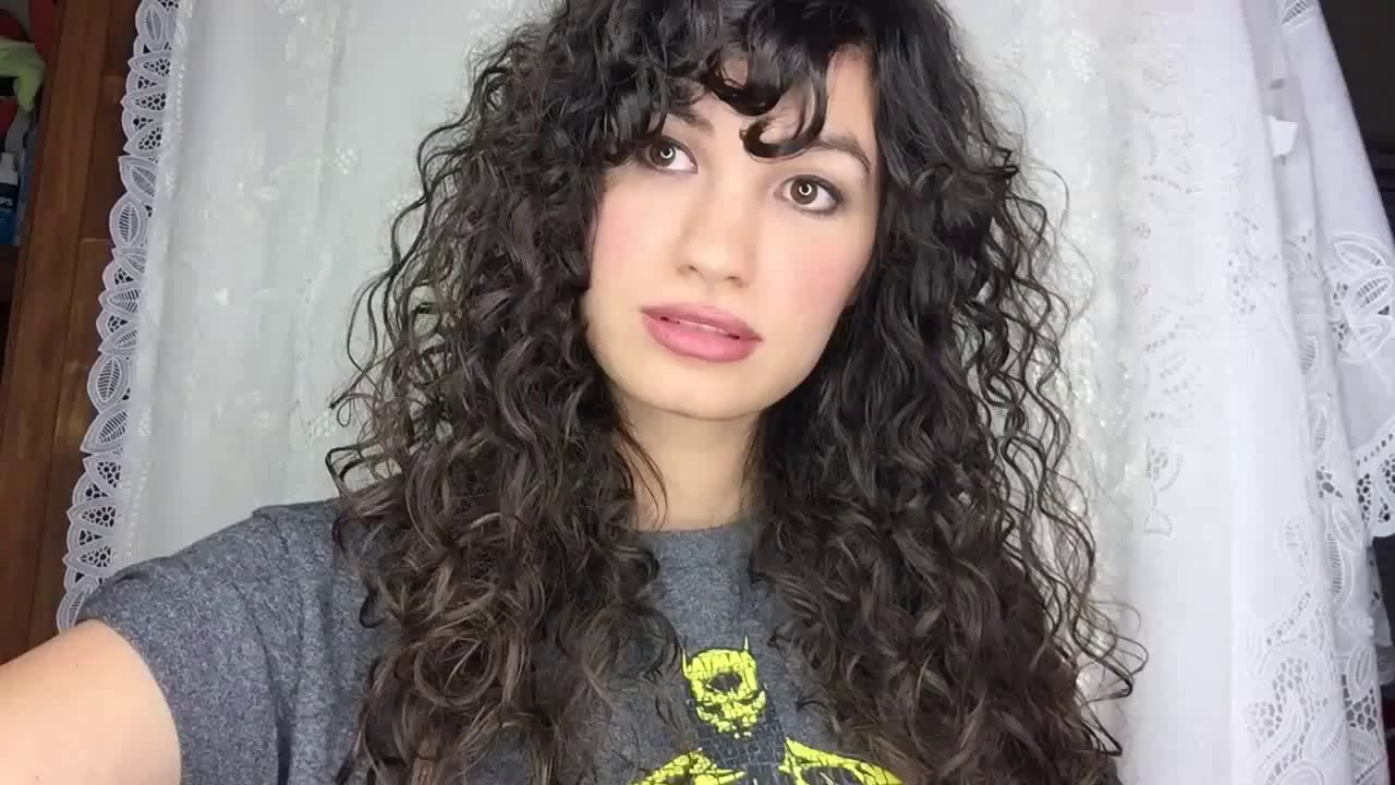 How I quickly add volume to my long + fine curly/wavy hair 