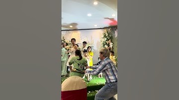 Phương Mỹ Chi Quẩy Hết Mình Đám Cưới Bạn Thân || Cả Nhà yêu thương follow đăng ký Kênh ủng hộ nhé