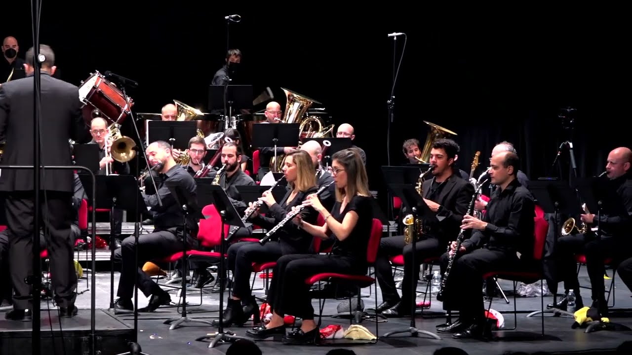 SYMPHONIC OVERTURE James Barnes