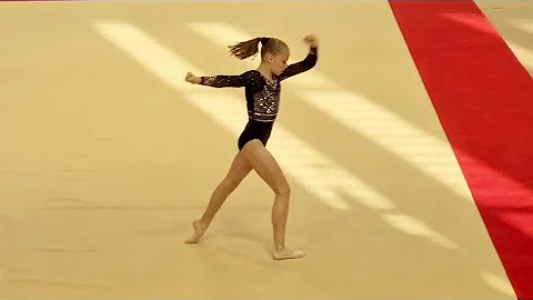 Elena Colas  (2010) - Sol - HUGE Floor - Tournoi d...