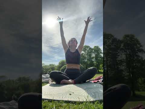 Yoga down the park