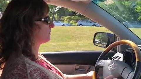 Push Right Angle hand controls mounted on the left, spinner knob for steering