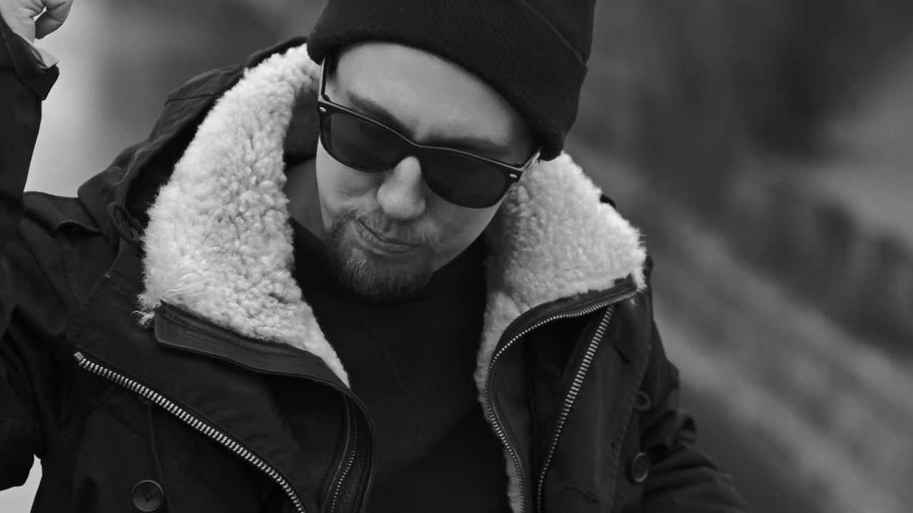 Prinz Pi - 100X (Offizielles Video) - YouTube