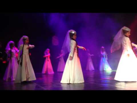 დავლური ქართული ცეკვის თეატრი გზება. davluri gzeba. грузинские танцы танец Давлури