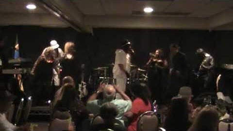 RAW uncut FUNK with P-FUNK OUTLAWS  performing in in Cali.Kount Funkula live