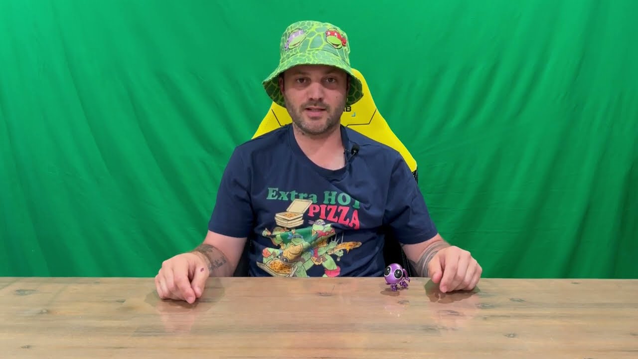 Ep 2356 - Roblox Rainbow Friends Mystery Bag Purple Mini Figure