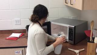 Video Modeling / Prompting -- Cleaning Microwave 2