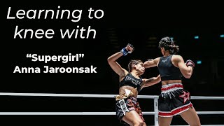 Learning to knee with Supergirl Jaroonsak Muaythai