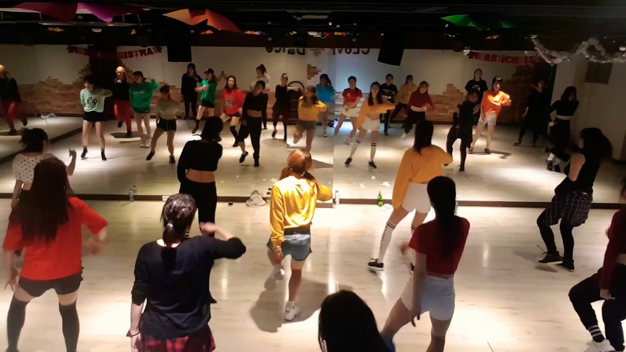 모모랜드ㅡ뿜뿜 bboom bboom 30대~50대 주부님들 Dance Cover