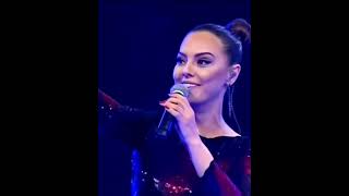 Ebru Gündeş ♥️ Yaparım Bilirsin