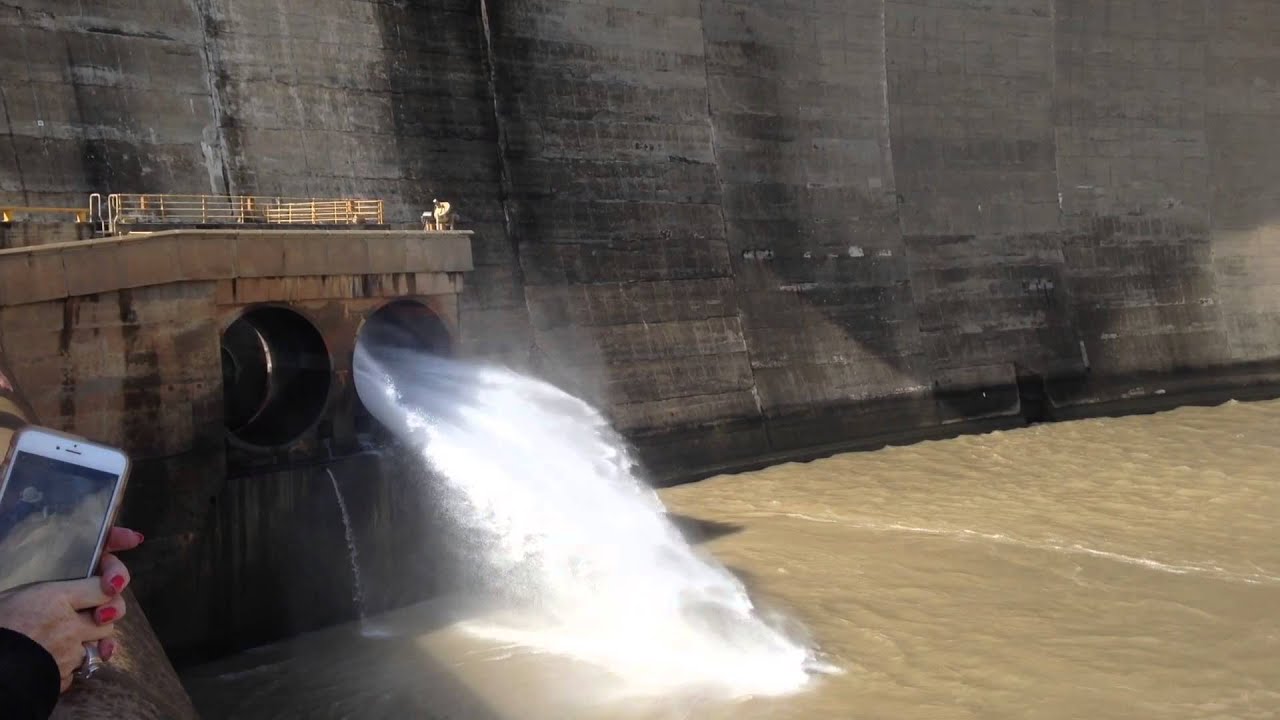 gariep dam wall tour