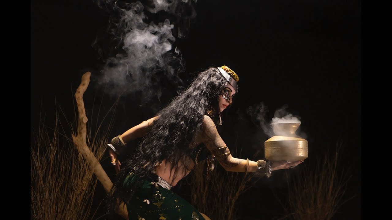 Tribal Fusion Bellydance/ Sylvia Yssei / 