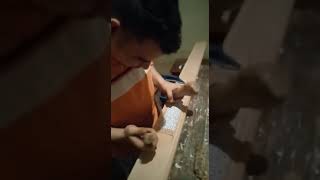 طريقة  النقش على الخشب
