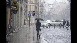 Tarpušvenčiu giedro dangaus tikėtis neverta: žadamas lietus ir stiprus vėjas