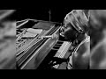 Capture de la vidéo Nina Simone: To Love Somebody (Live In Antibes, 1969)