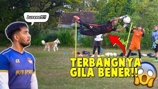 BUSEETTT! KIPER INI TERBANGNYA GILA BENER DAH! - LATIHAN KIPER GKMAN PRO