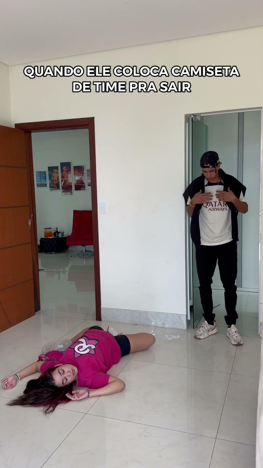 QUANDO MEU NAMORADO USA CAMISA DE TIME PRA SAIR *Emilly Vick