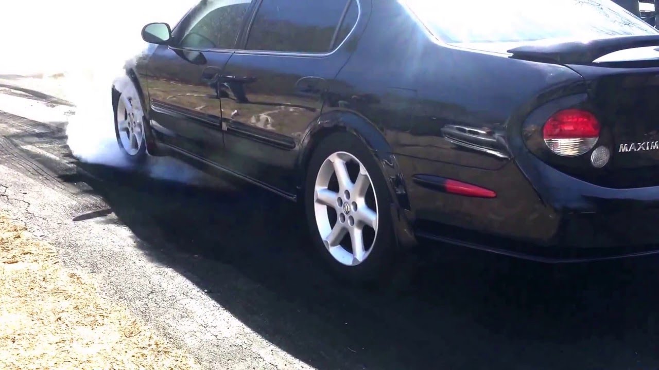 Nissan Maxima 5.5 gen 3.5 6 speed burnout
