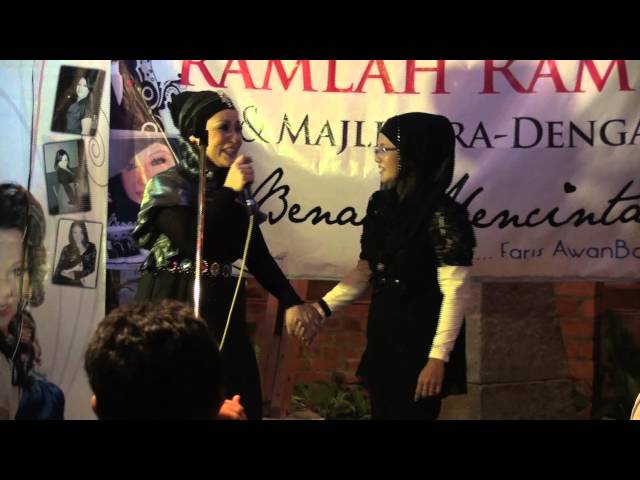 Antara Kasih Sayang u0026 Cinta (Live) by Ramlah Ram @ Majlis Sambutan Hari Lahir , Gombak (2011) class=