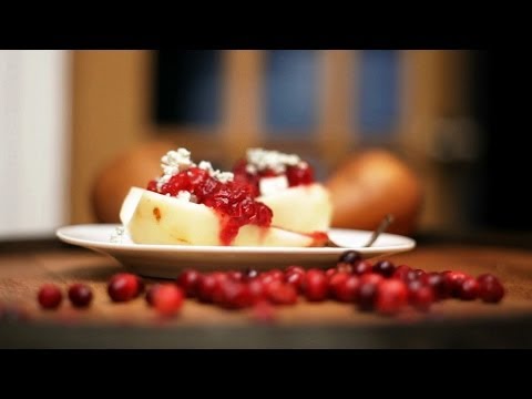 Pear with Cranberry Sauce and Blue Cheese Dessert