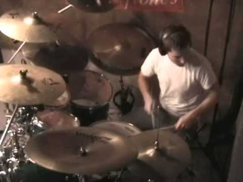 Ian Davison Drum Solo Aug 2010