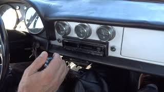 1967 Alfa Romeo Spider 1600 Duetto, engine start up and short drive