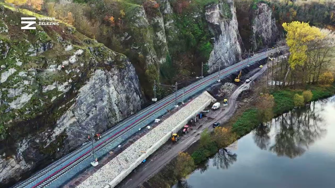 Hotovo! Železniční trať Karlštejn – Beroun v celé kráse: Poslední záběry před dokončením