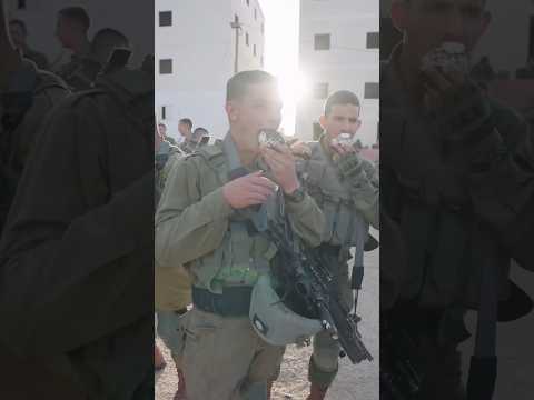 The soldiers defending Israel enjoying a Chanukah donut treat from Roladin. Vid: Roladin_il #israel