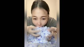 ONLY BITES | ASMR ICE EATING | FREEZER  ICE | CRUSHED ICE | SOFT ICE screenshot 5