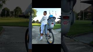 Goergina Rodriguez And Kids Goes Walk Outside Of The City