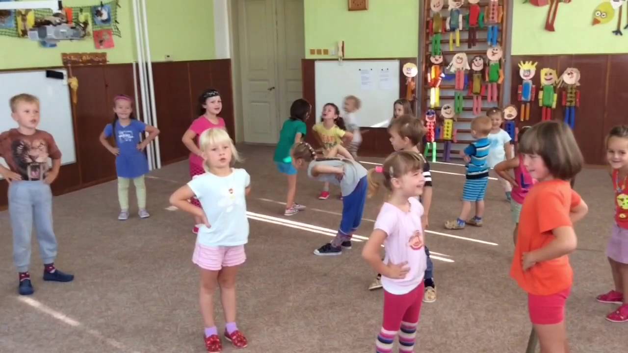 Rozcvička - Šlapu si to do školky