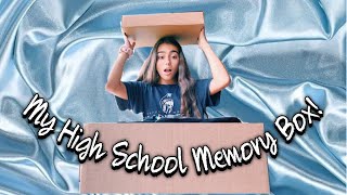 GOING THROUGH MY HIGH SCHOOL MEMORY BOX!